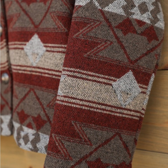 Beautiful Aztec jacket - Picture 13 of 13